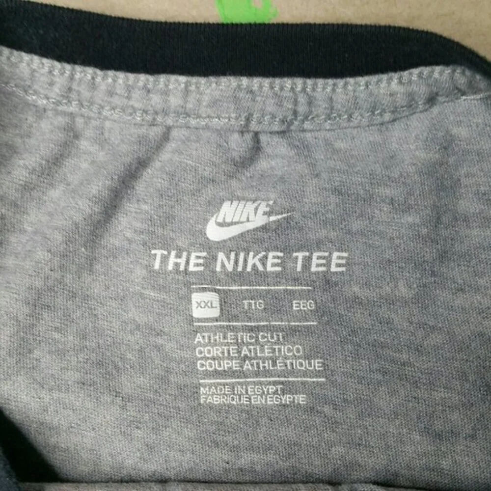 NIKE TEE Gray Black and Red Short Sleeve T Shirt Mens Size XXL - Picture 4 of 7